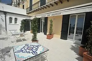 Core Amalfitano Nocleg ze śniadaniem 4*